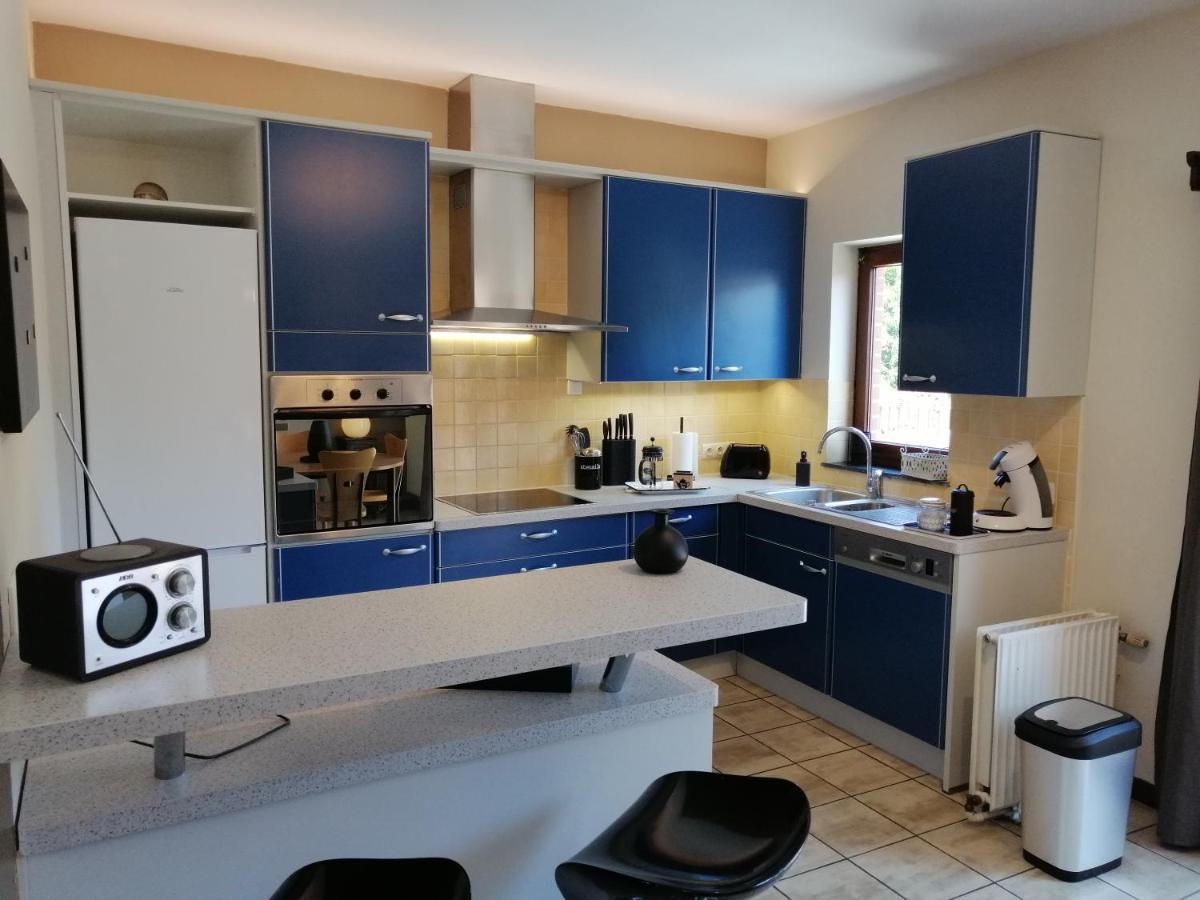 Studio 2 Pers. Tourisme Et Business Apartment Namur Ngoại thất bức ảnh